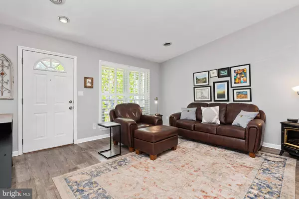 124 EASTERLY DR, Mechanicsburg, PA 17050