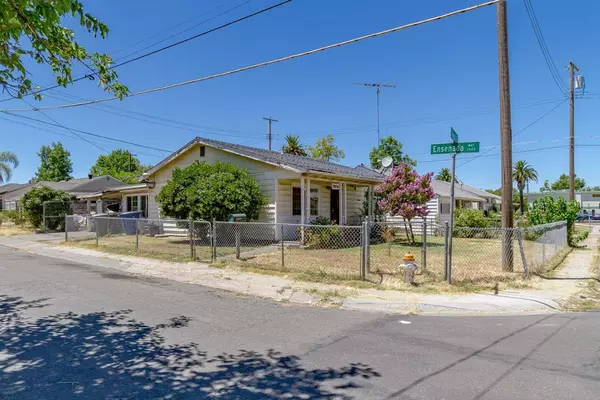 1012 Olivera WAY, Sacramento, CA 95815