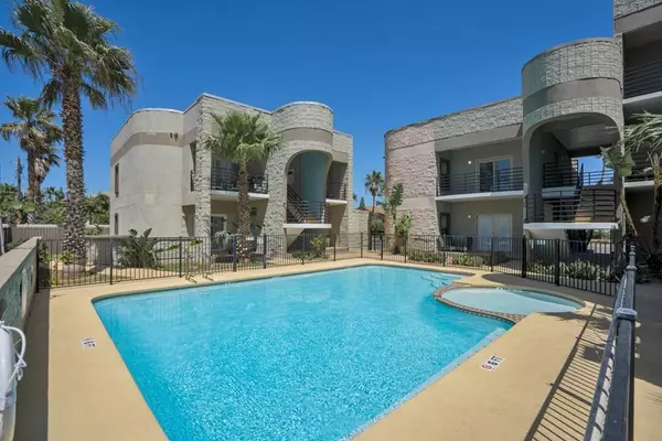 125 Georgia Ruth Dr., South Padre Island, TX 78597