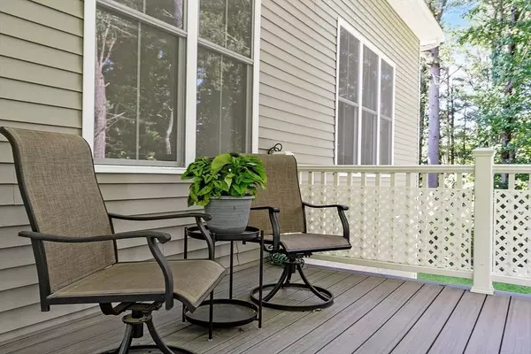 42 Barnes Blvd #42, Hudson, MA 01749