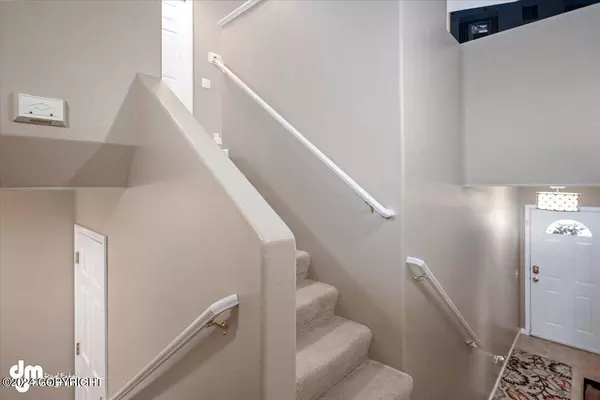 6301 Laurel ST, Anchorage, AK 99507