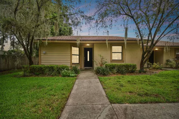 1920 CEDAR RUN CT, Plant City, FL 33563