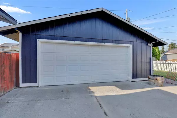 3517 E Bridgeport Ave, Spokane, WA 99217