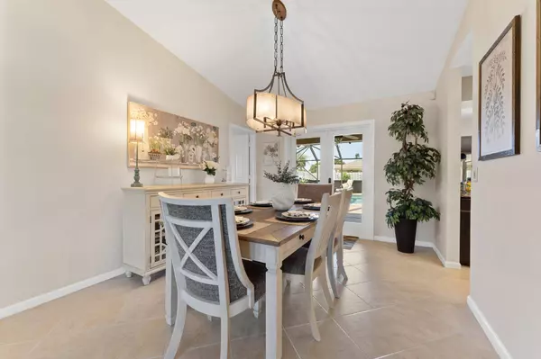 7798 S Nemec DR, Lake Clarke Shores, FL 33406