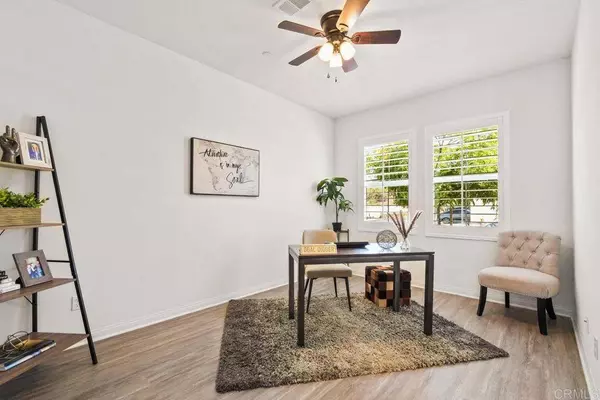 10601 Rhodes LN, Spring Valley, CA 91978