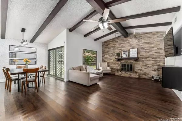 9567 DUNSTABLE, San Antonio, TX 78239-2315