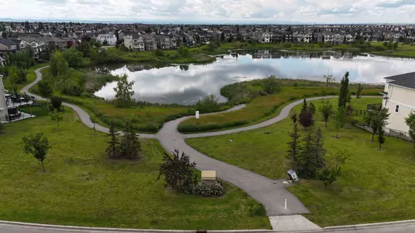 310 Copperpond Bay SE, Calgary, AB T2Z 0W4