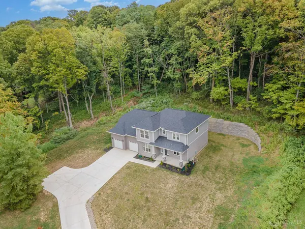 9658 Waxwing Dr, Blue Ash, OH 45241