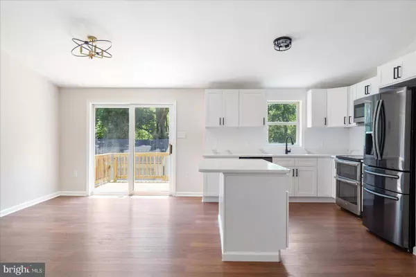 77 MARTIN RD, Conowingo, MD 21918