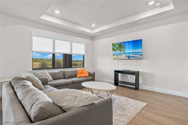 19756 Beechcrest PL, Estero, FL 33928