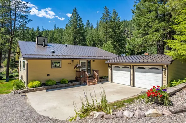 3009 River Bend DR, Bonner, MT 59823