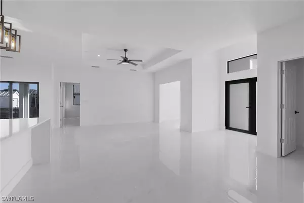 2330 NW 37th AVE, Cape Coral, FL 33993