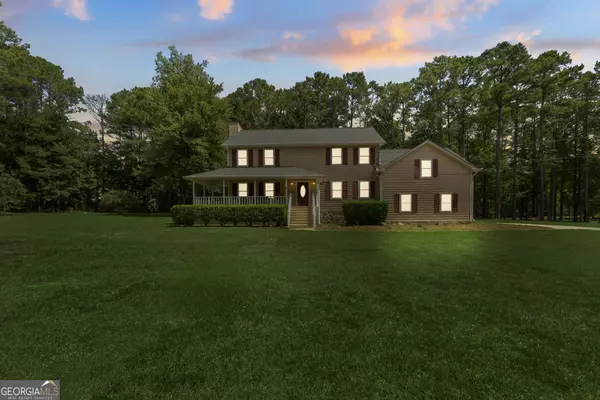 120 Creekwood DR, Newnan, GA 30265