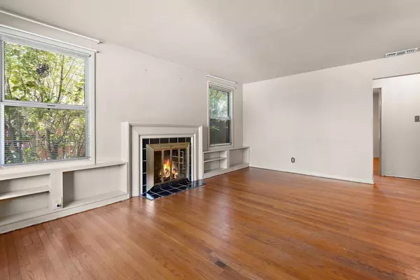 2405 Verna WAY, Sacramento, CA 95864