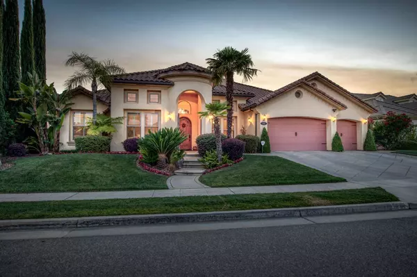 10901 N Woodrow Avenue, Fresno, CA 93730