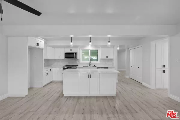 18439 S Mariposa Ave, Gardena, CA 90248