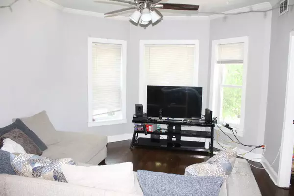 2411 S 56th CT, Cicero, IL 60804