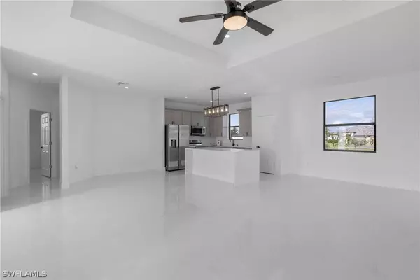 2330 NW 37th AVE, Cape Coral, FL 33993