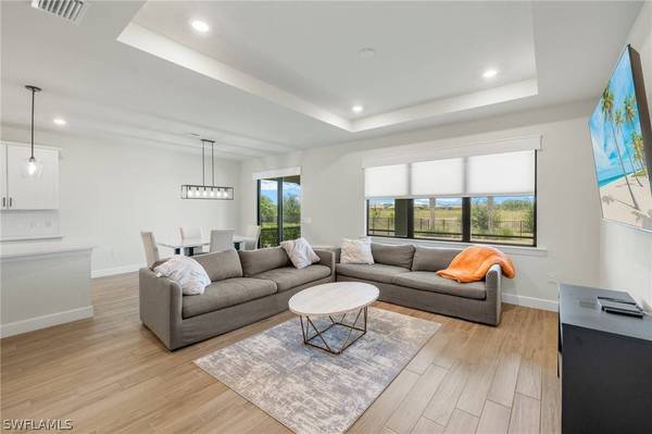 19756 Beechcrest PL, Estero, FL 33928