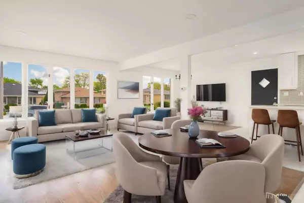 8034 Nordica Avenue, Burbank, IL 60459