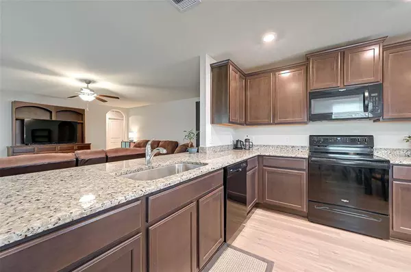 6142 El Oro DR, Houston, TX 77048