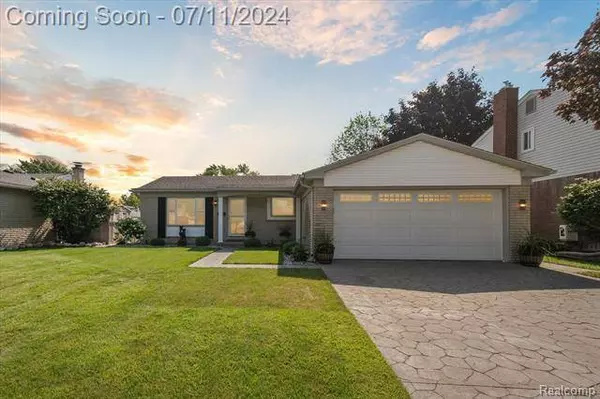 13571 MARK Street, Southgate, MI 48195