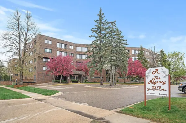 2275 Youngman AVE #207W, Saint Paul, MN 55116