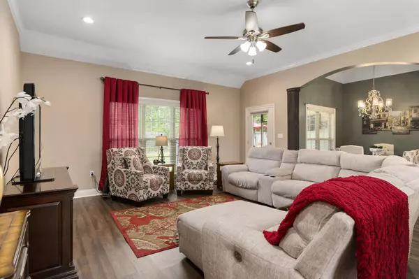 66 Sunline Dr, Petal, MS 39465