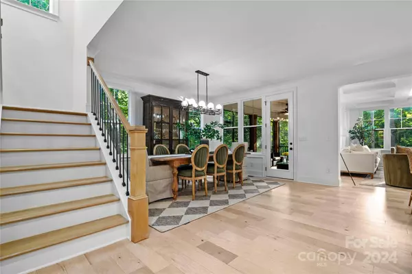 4310 Palm DR, Denver, NC 28037