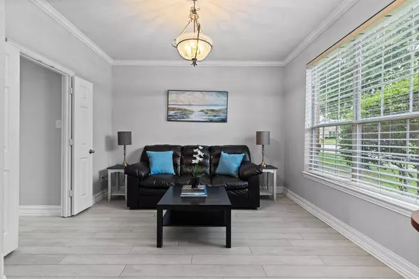 2801 Greenway Drive, Frisco, TX 75034