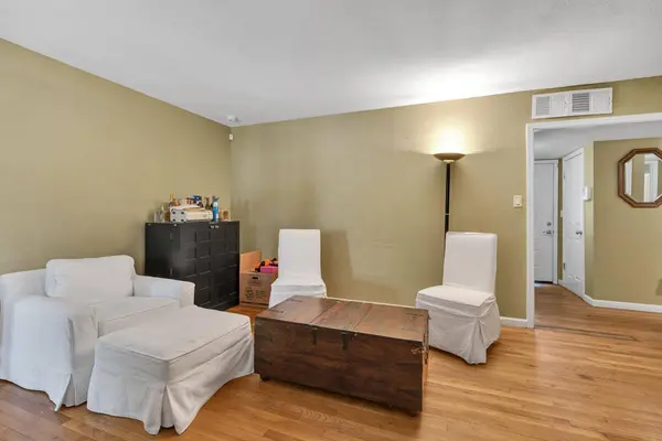 1014 Klette Avenue, Fresno, CA 93706