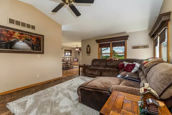 1A88 Mustang Lane, Apple River, IL 61001