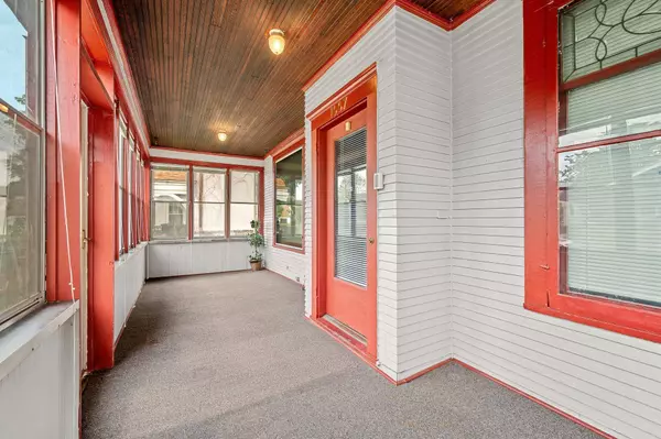 1007 Logan AVE N, Minneapolis, MN 55411