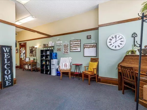 322 N Main Street 323 N. Bench St., Galena, IL 61036