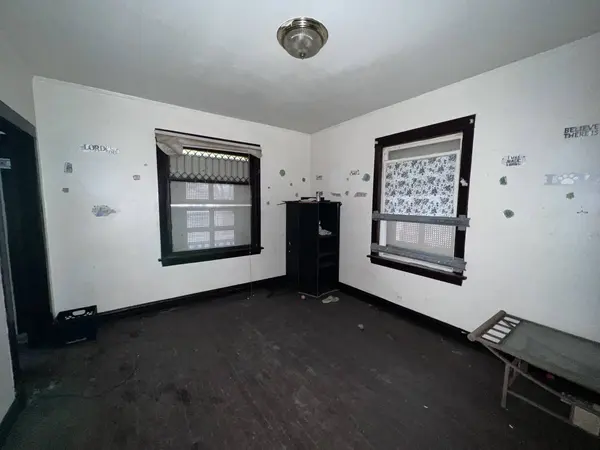 11212 S Hermosa Avenue, Chicago, IL 60643