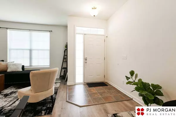 7380 N 89th Avenue, Omaha, NE 68122