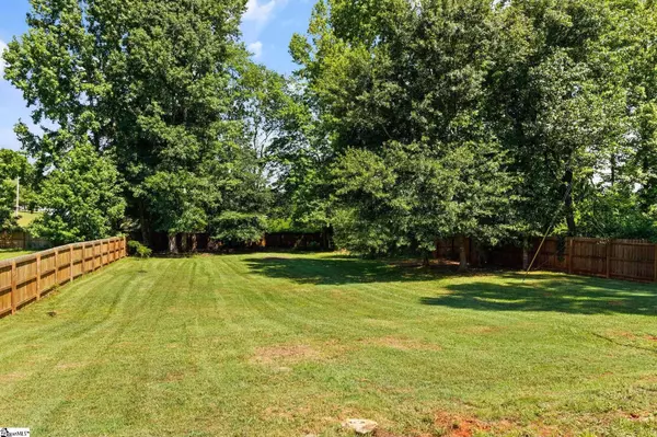 200 W Roper Road, Easley, SC 29640
