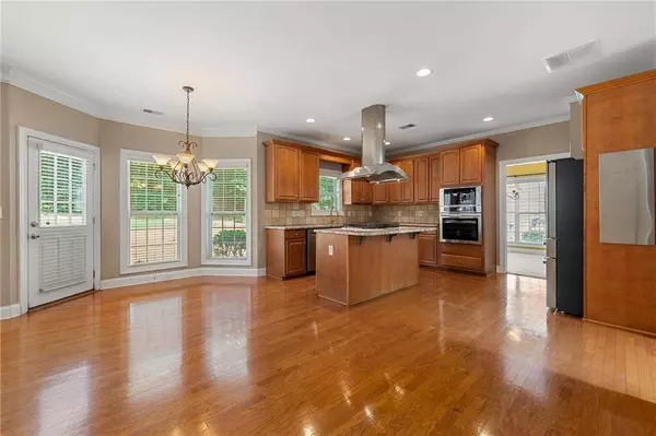 5641 Vinings Place TRL, Mableton, GA 30126