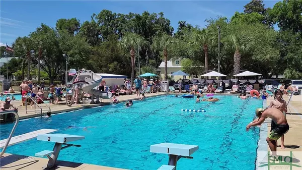 4 Fallowfield DR, Savannah, GA 31406