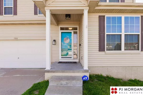 7380 N 89th Avenue, Omaha, NE 68122