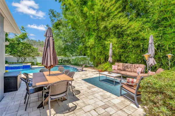 927 DARTMOUTH ST, Orlando, FL 32804