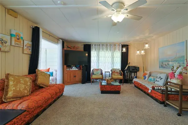 192 DOUGLAS ST, Edgewater, FL 32141