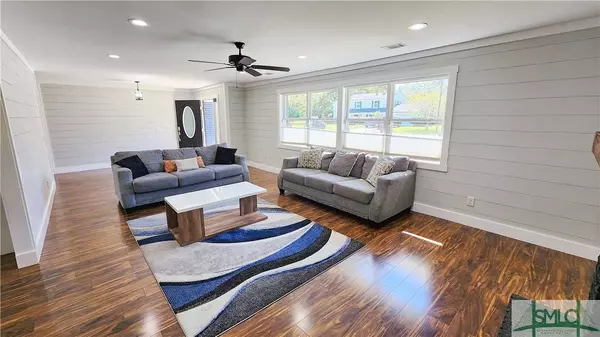 4 Fallowfield DR, Savannah, GA 31406