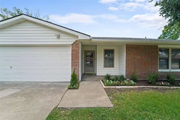 1605 Bette Drive, Mesquite, TX 75149