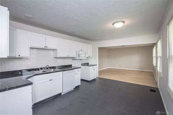 1367 Rockwell Drive, Xenia, OH 45385