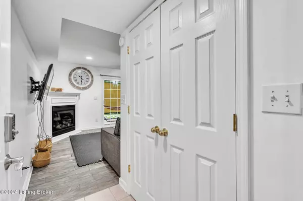 727 N Hite Ave #2, Louisville, KY 40206