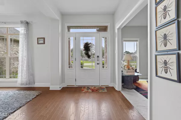 12124 Sargent Cherry Drive, Vancleave, MS 39565