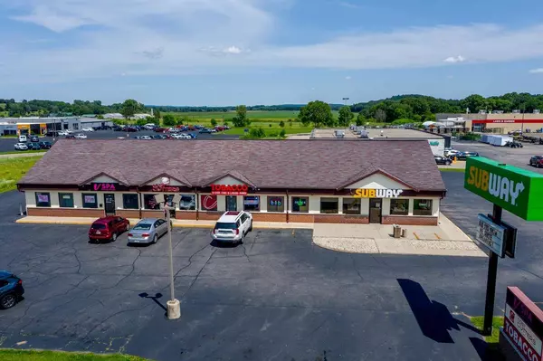 2933 New Pinery Road, Portage, WI 53901