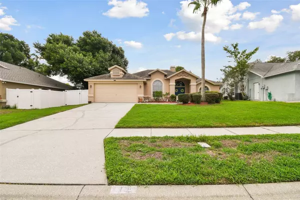 2148 FOGGY RIDGE Pkwy, Land O Lakes, FL 34639