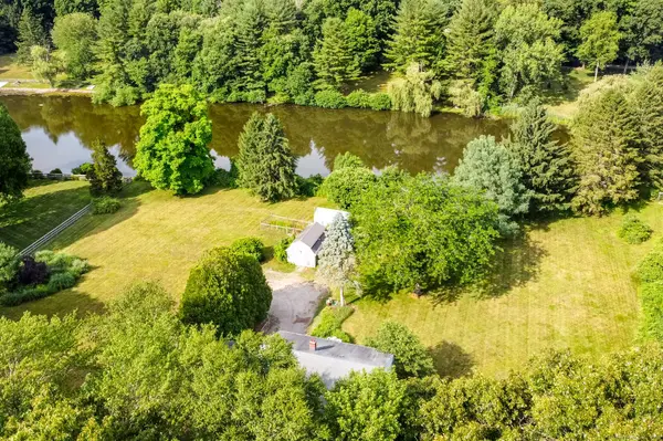 330 Staples Road, Easton, CT 06612